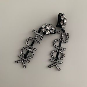 ASHLEY WILLIAMS CLIP ON EARRINGS